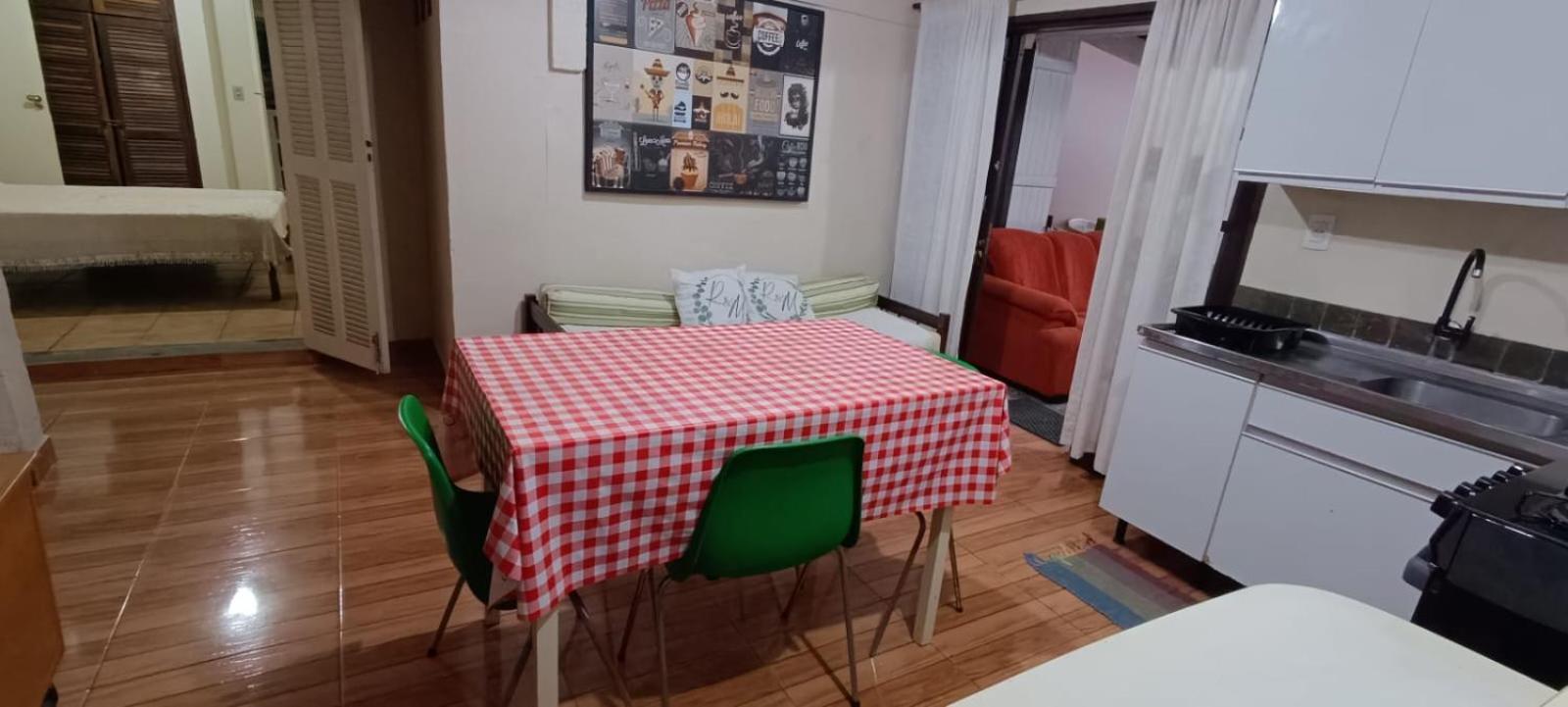 Apartamento térreo bem localizado no centro Garopaba Exterior foto